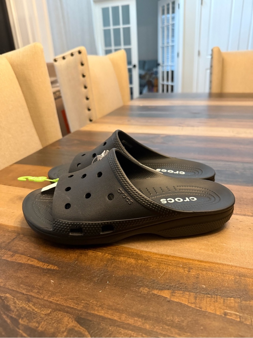 CROCS Saturday Men’s Slide, Multiple Sizes M8, M12